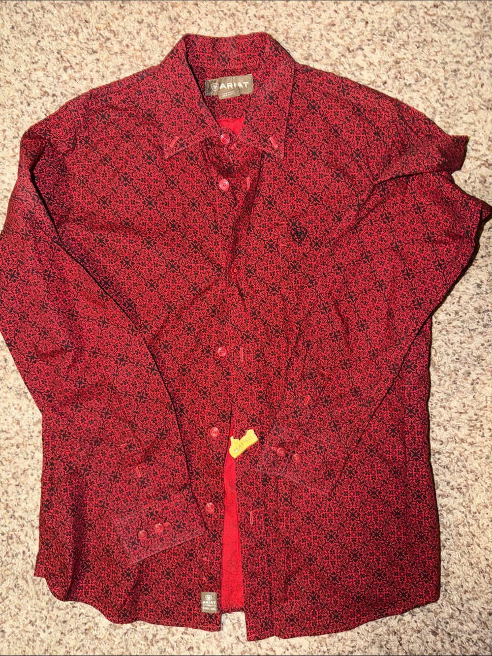 Ariat boy's Large 14/16 Red Patterned Shirt has been starched
